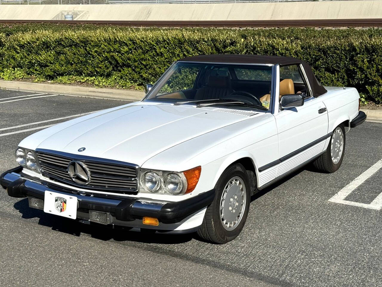 1989 Mercedes-Benz 560-Class for sale at DE AUTOS INC in San Juan Capistrano, CA