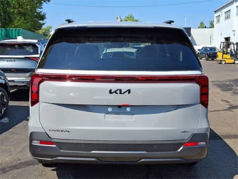 2026 Kia Carnival Hybrid SX