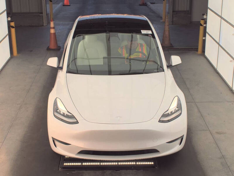 2023 Tesla Model Y Long Range