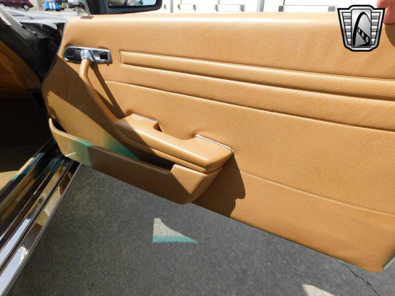 1981 Mercedes-Benz 380-Class 380 SL