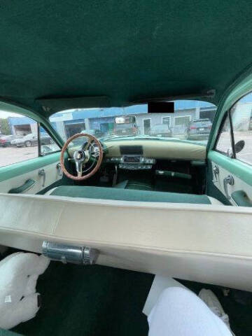 1953 Kaiser Manhattan