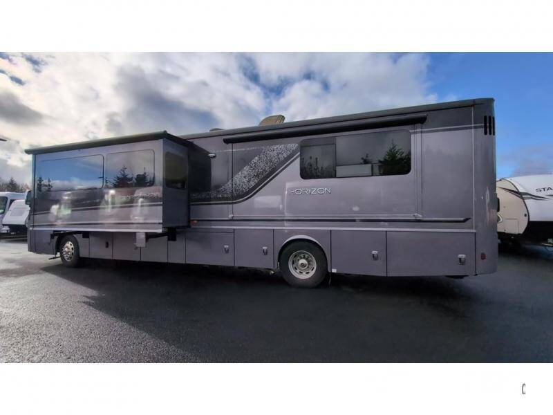 2018 Freightliner XCL Chassis