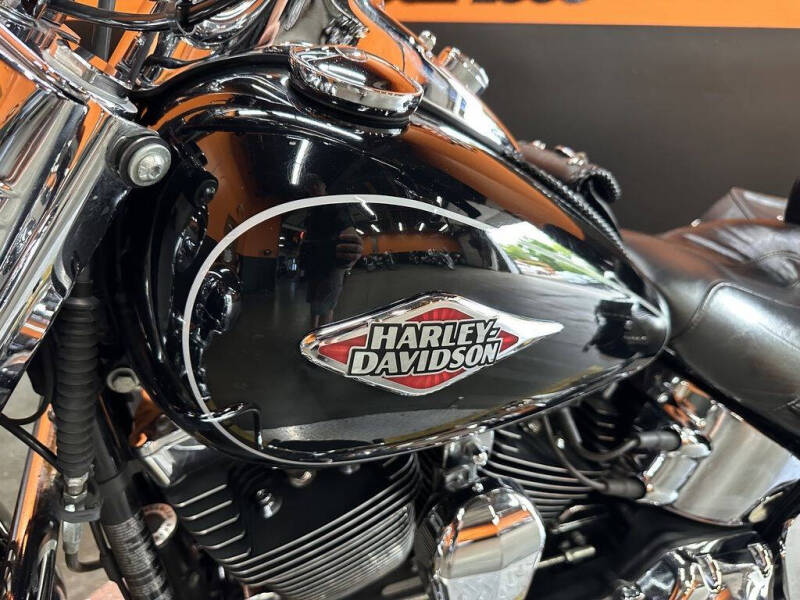 2014 Harley-Davidson FLSTC - Heritage Softail