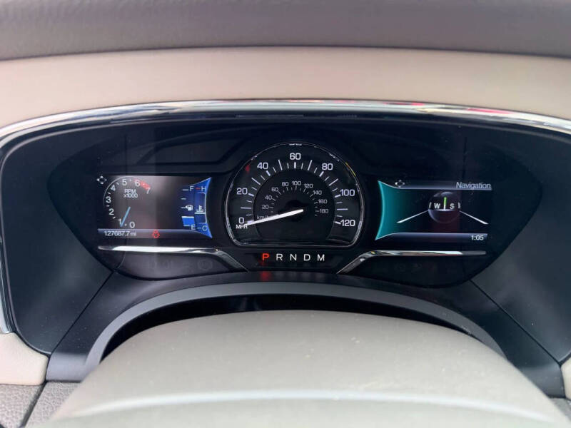 2016 Lincoln Navigator Select