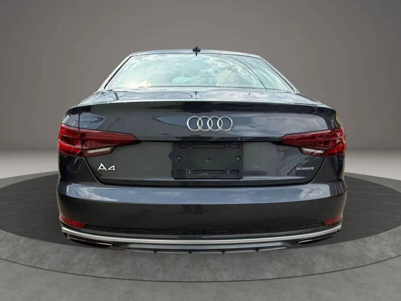 2019 Audi A4 quattro Premium 45 TFSI