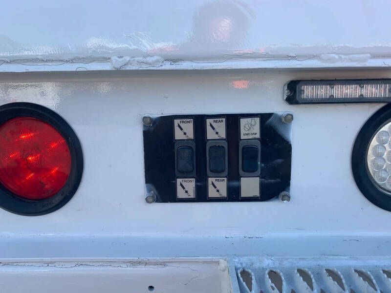 2016 Freightliner M2 106
