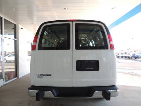 2024 Chevrolet Express 2500