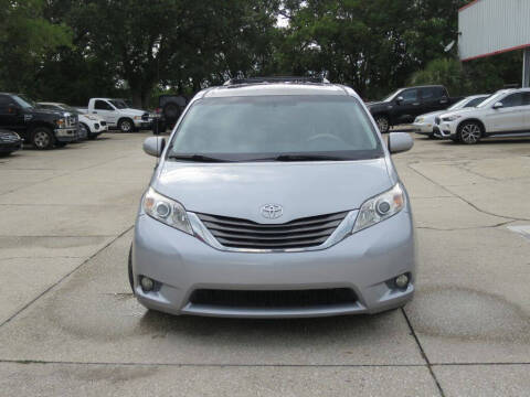 2014 Toyota Sienna