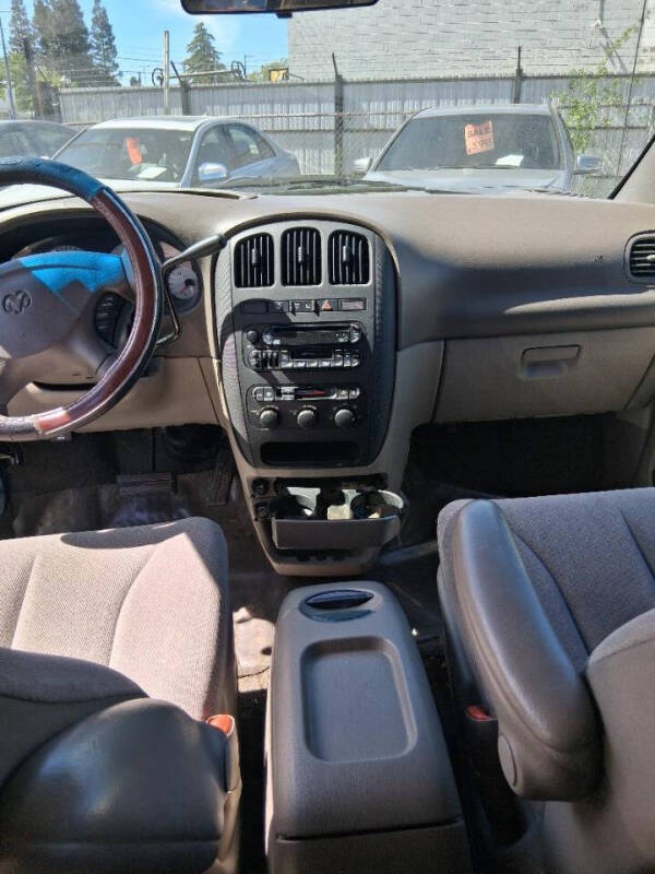 2001 Dodge Grand Caravan EX