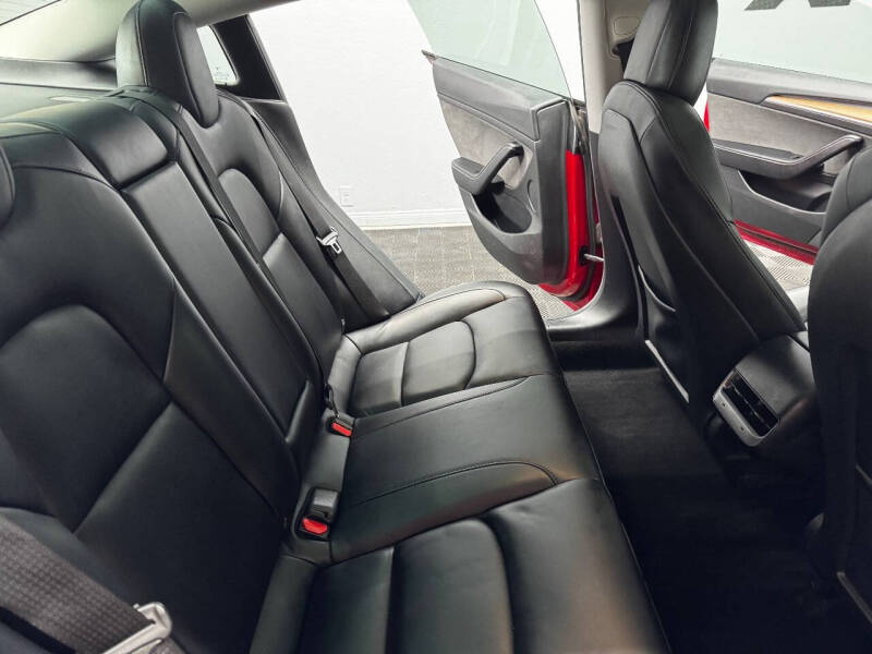 2021 Tesla Model 3 Standard Range Plus