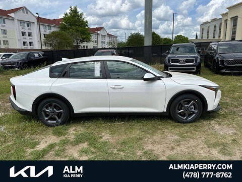 2026 Kia K4 LX