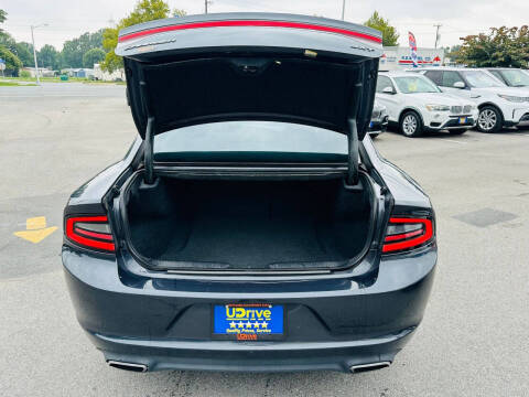2016 Dodge Charger SXT