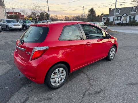 2012 Toyota Yaris 3-Door L