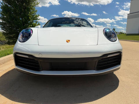 2021 Porsche 911 Carrera