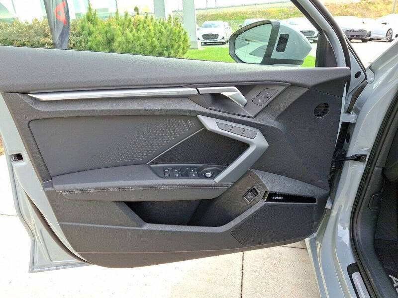 2025 Audi A3 quattro Premium Plus 40 TFSI