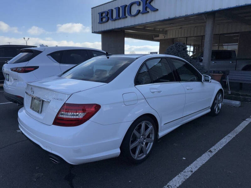 2014 Mercedes-Benz C-Class