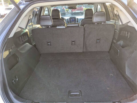 2024 Ford Edge Titanium