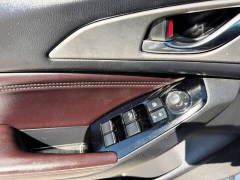 2018 Mazda MAZDA3 Touring