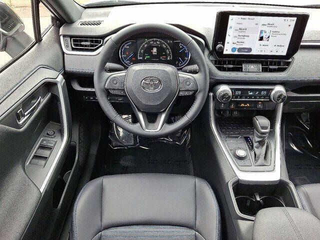 2025 Toyota RAV4 Hybrid XSE