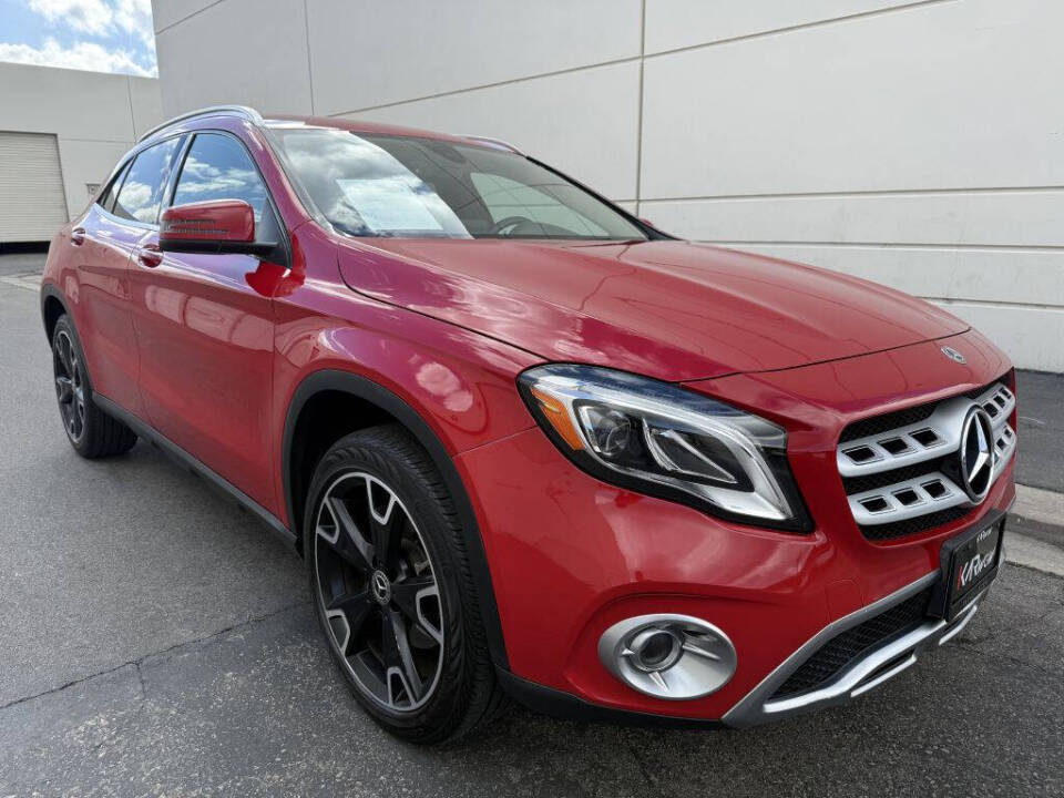 2019 Mercedes-Benz GLA-Class GLA250's photo