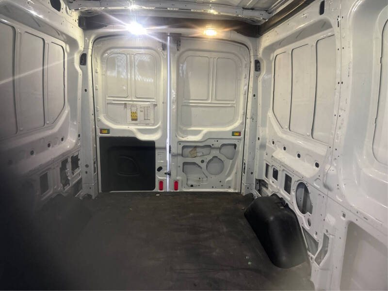 2017 Ford Transit