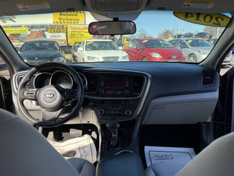 2014 Kia Optima LX