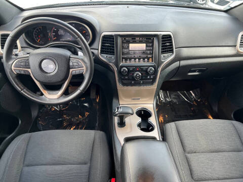 2015 Jeep Grand Cherokee Laredo