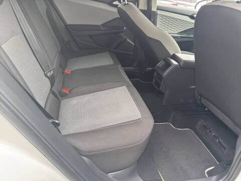 2022 Volkswagen Taos S