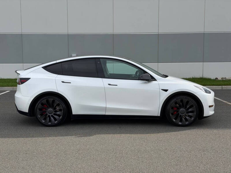 2022 Tesla Model Y Performance