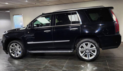 2017 Cadillac Escalade Luxury