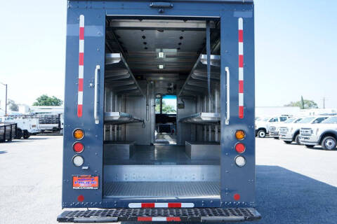 2020 Freightliner MT45 Chassis