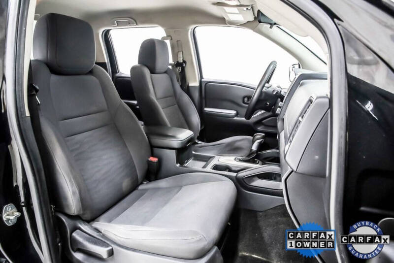 2022 Nissan Frontier S