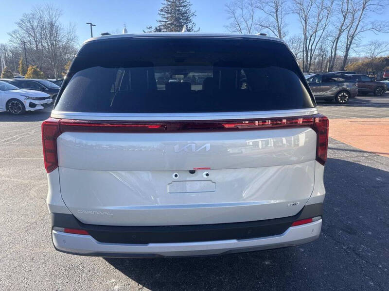 2026 Kia Carnival Hybrid EX