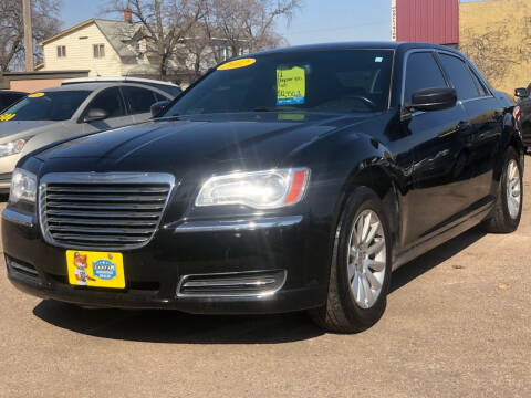 2012 Chrysler 300 for sale at El Tucanazo Auto Sales in Grand Island NE