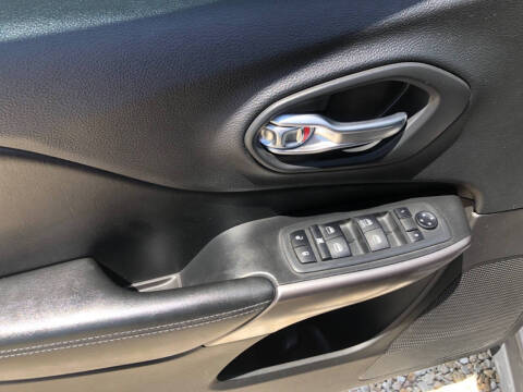 2020 Jeep Cherokee Latitude