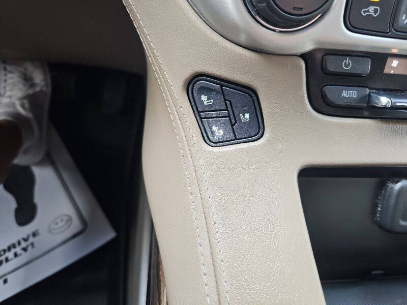 2017 GMC Yukon SLT