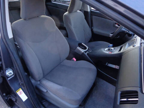 2013 Toyota Prius Three