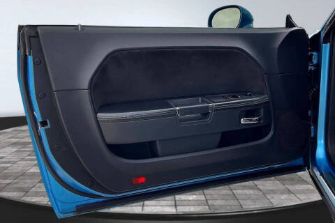 2010 Dodge Challenger SRT8
