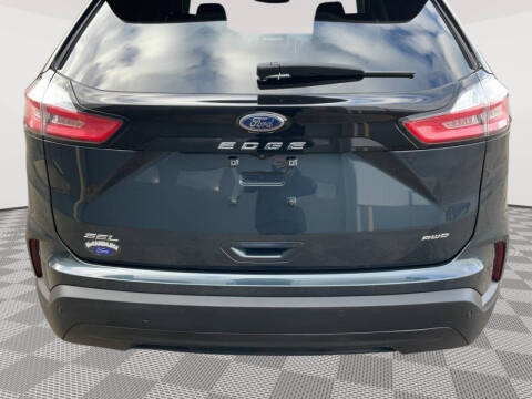2022 Ford Edge SEL