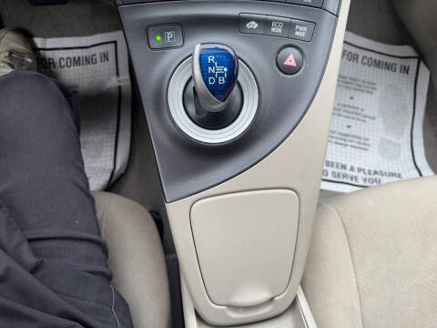 2010 Toyota Prius II