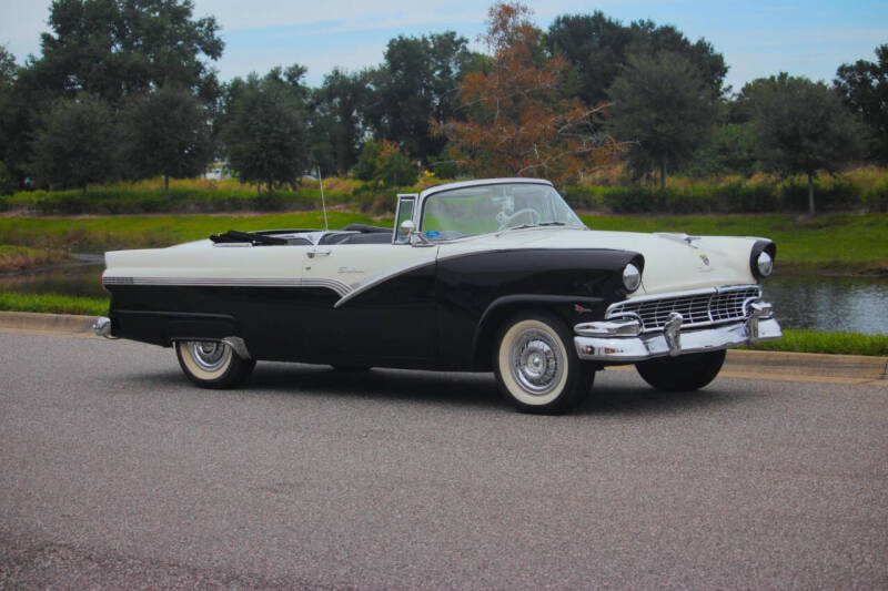 1956 Ford Fairlane