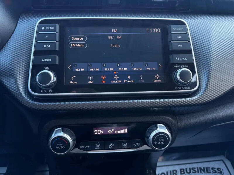 2020 Nissan Kicks SV