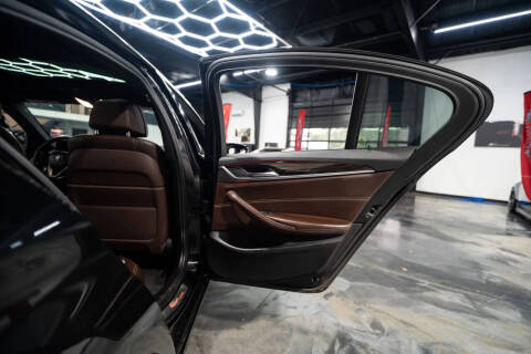 2018 BMW 5 Series 540i