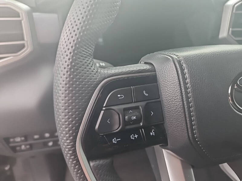 2024 Toyota Sequoia Platinum