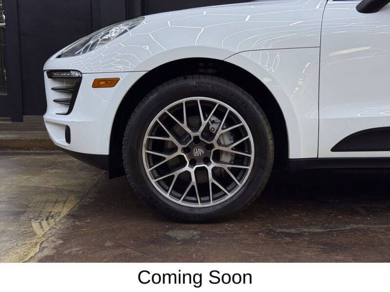 2017 Porsche Macan S