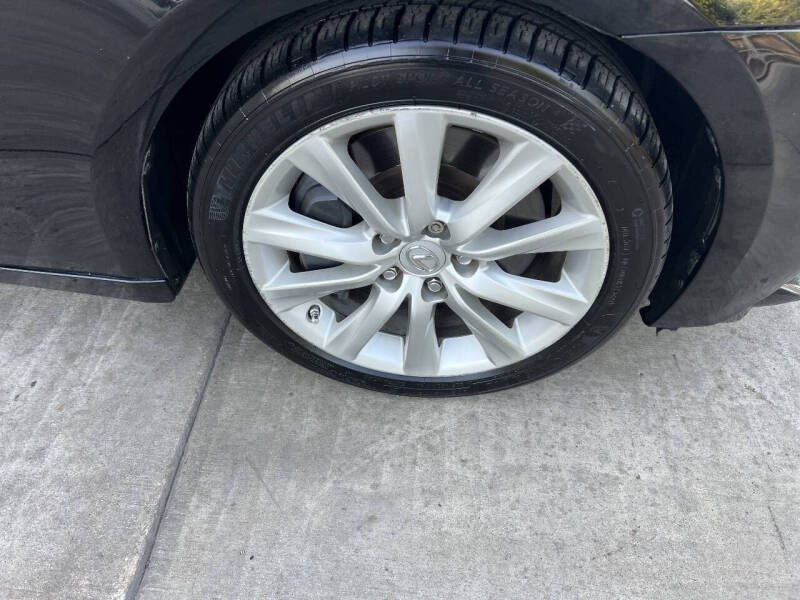 2016 Lexus IS 200t