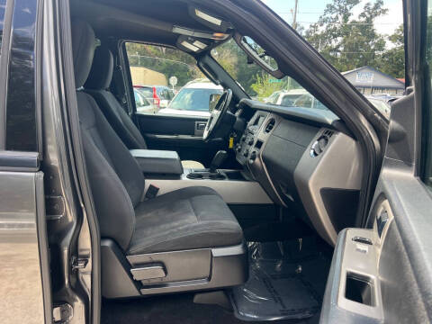 2017 Ford Expedition XLT