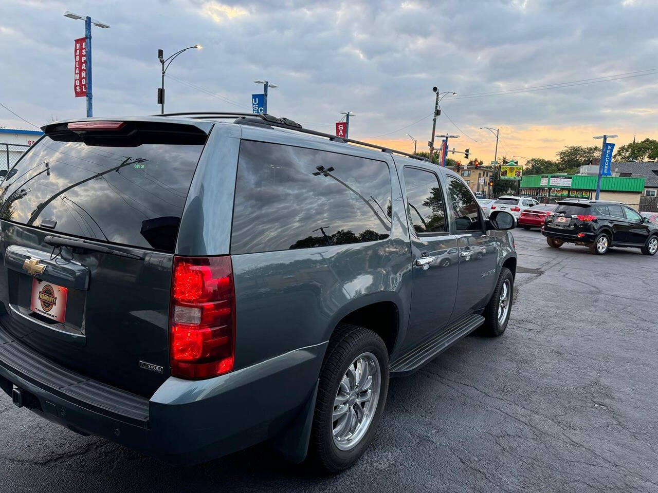 2008 Chevrolet Suburban for sale at Chicago Auto House in Chicago, IL