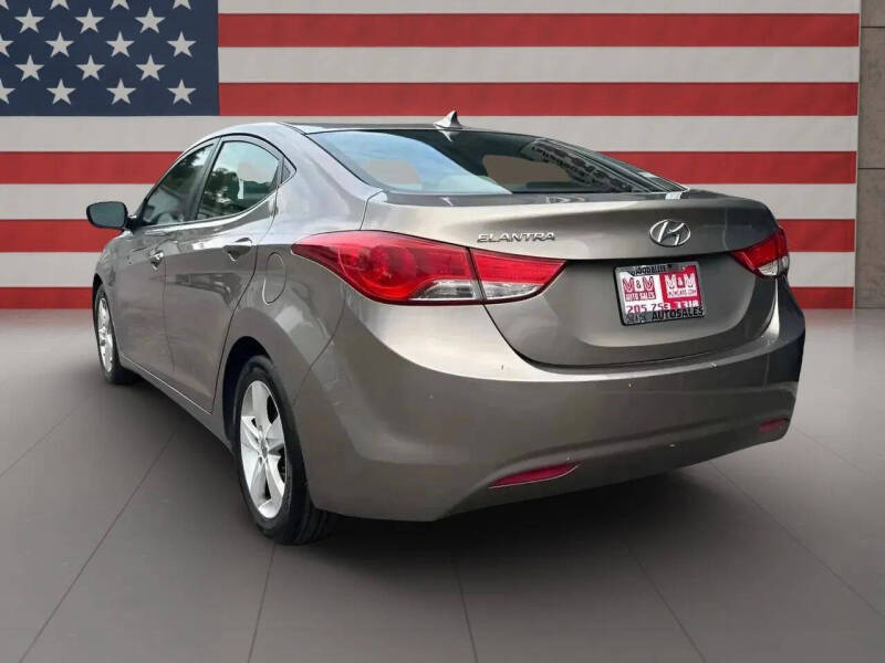 2011 Hyundai Elantra