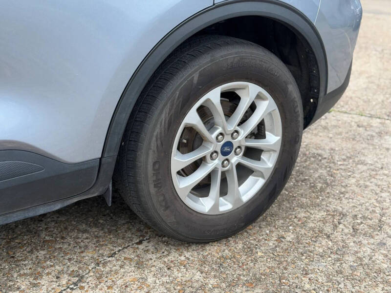 2022 Ford Escape S